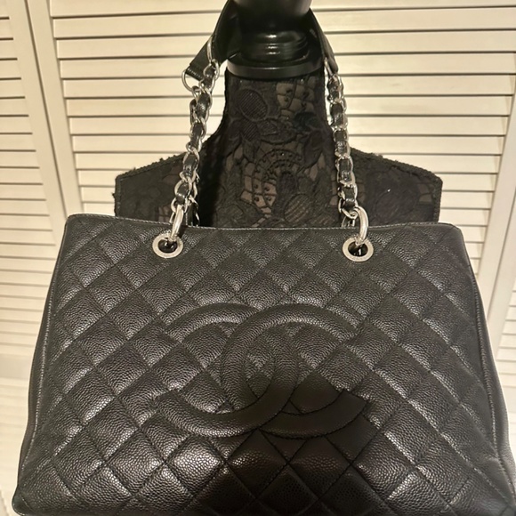 Chanel GST - Picture 2 of 8